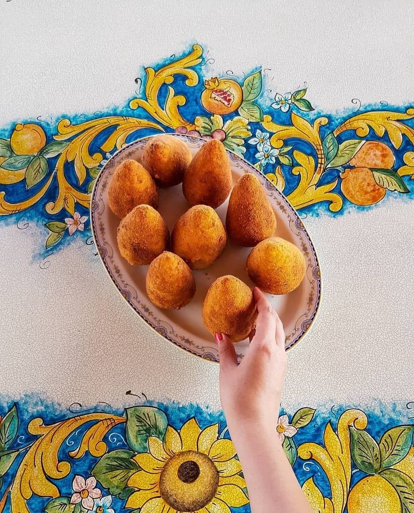 arancino e mano